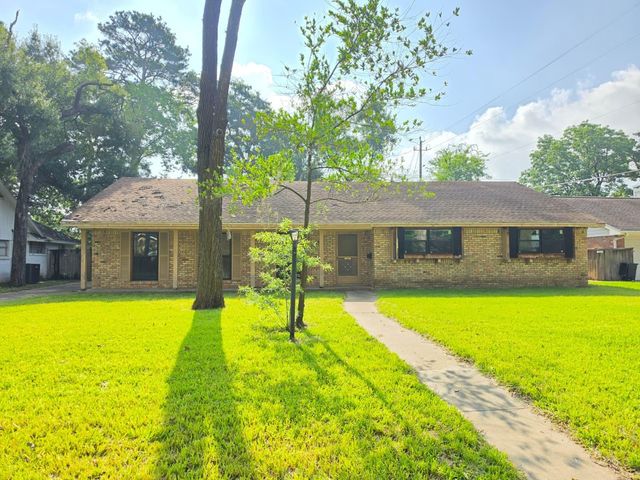 626 Cherrybark Lane, Houston, TX 77079