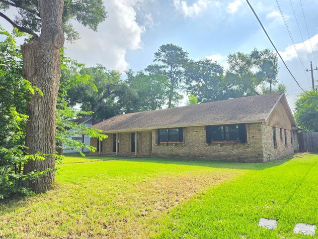 626 Cherrybark Lane, Houston, TX 77079