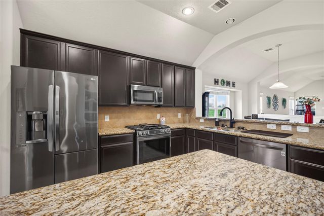 21446 Kirsten Falls Drive, Porter, TX 77365