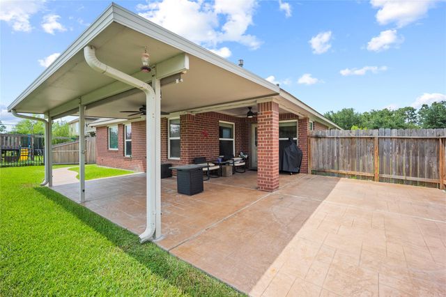21446 Kirsten Falls Drive, Porter, TX 77365