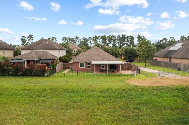 21446 Kirsten Falls Drive, Porter, TX 77365