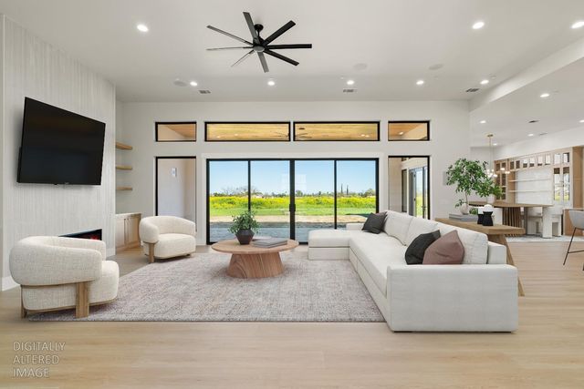 3527 Otis Ave, West Sacramento, CA 95691