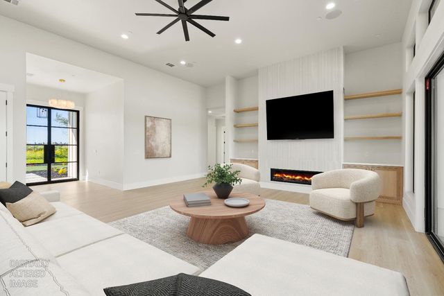 3527 Otis Ave, West Sacramento, CA 95691