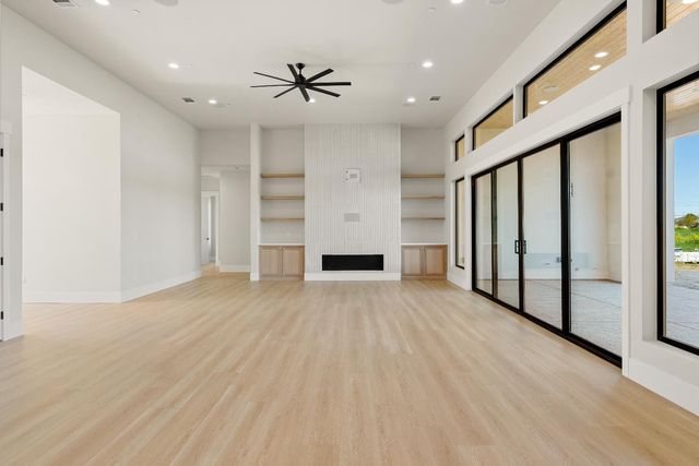 3527 Otis Ave, West Sacramento, CA 95691