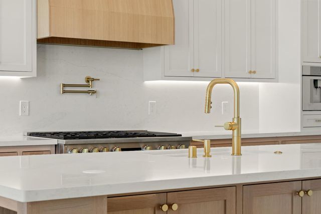 3527 Otis Ave, West Sacramento, CA 95691