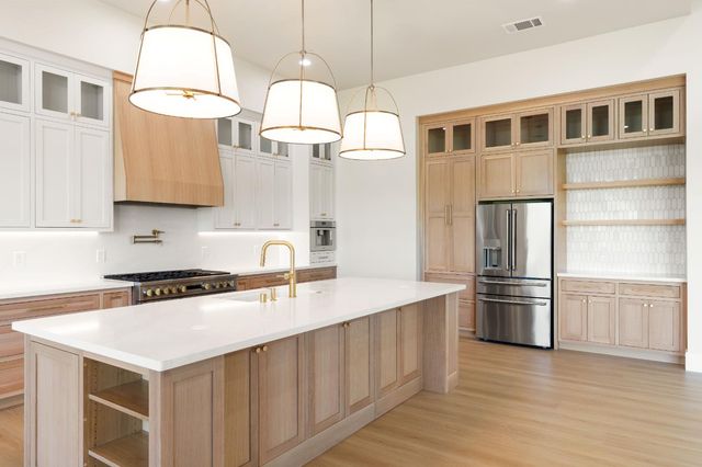 3527 Otis Ave, West Sacramento, CA 95691