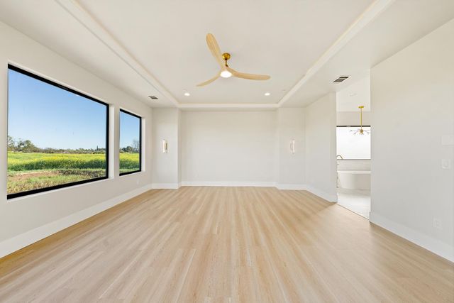 3527 Otis Ave, West Sacramento, CA 95691