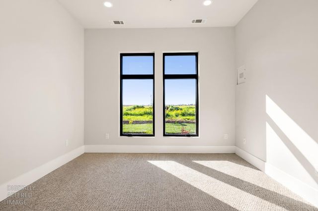 3527 Otis Ave, West Sacramento, CA 95691