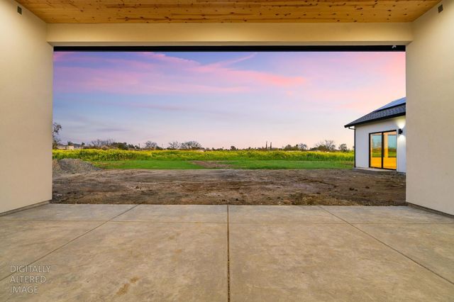 3527 Otis Ave, West Sacramento, CA 95691