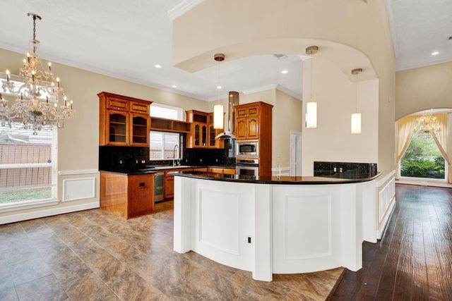 4317 Willowbend Boulevard, Houston, TX 77035