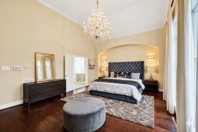 4317 Willowbend Boulevard, Houston, TX 77035