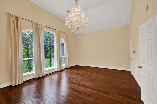 4317 Willowbend Boulevard, Houston, TX 77035