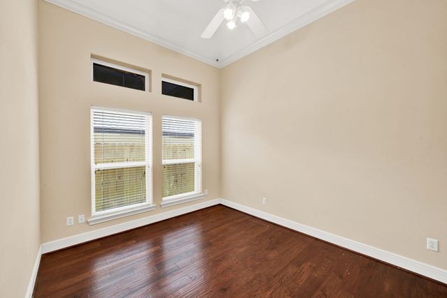 4317 Willowbend Boulevard, Houston, TX 77035