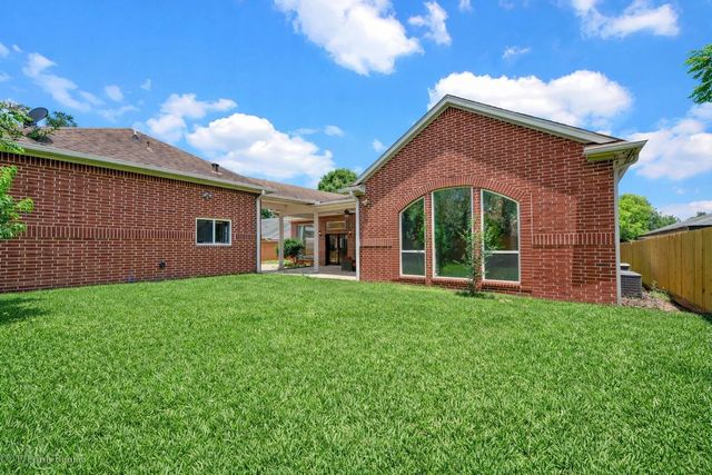 4317 Willowbend Boulevard, Houston, TX 77035