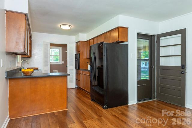 34 Goldmont Street, Black Mountain, NC 28711