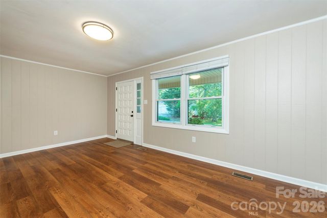 34 Goldmont Street, Black Mountain, NC 28711