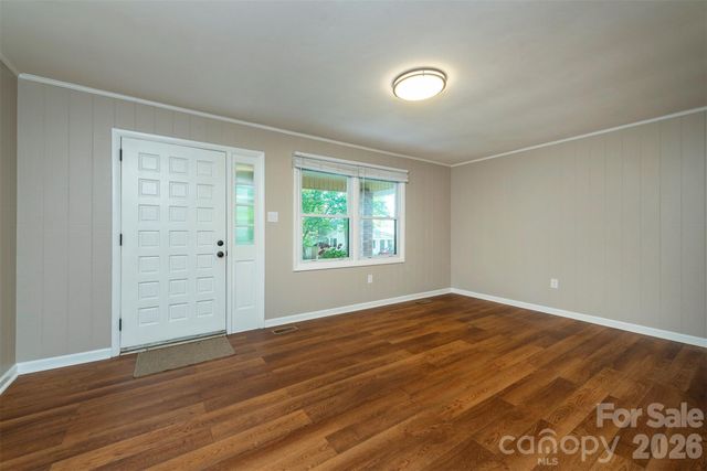 34 Goldmont Street, Black Mountain, NC 28711