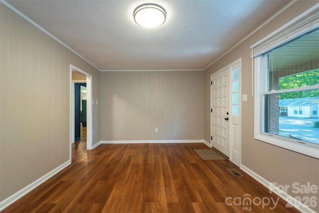 34 Goldmont Street, Black Mountain, NC 28711
