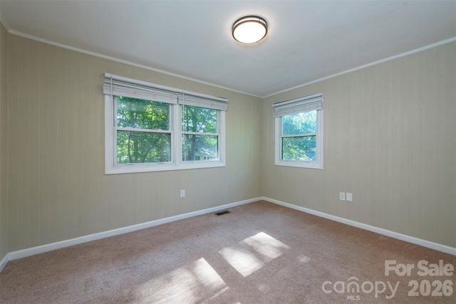 34 Goldmont Street, Black Mountain, NC 28711