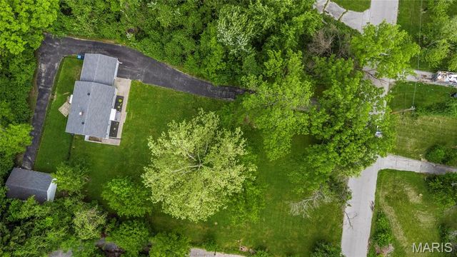 9843 Jacobi Avenue, St Louis, MO 63136