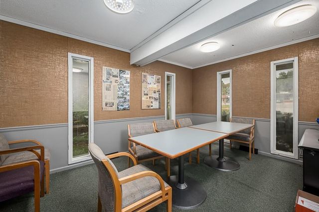 1999 N 77th Street, Kansas City, KS 66112