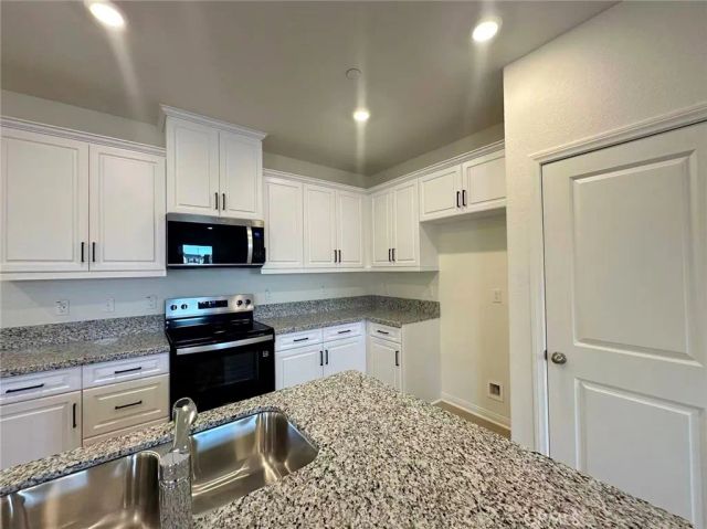 8536 Midway Ln, Chino, CA 91708