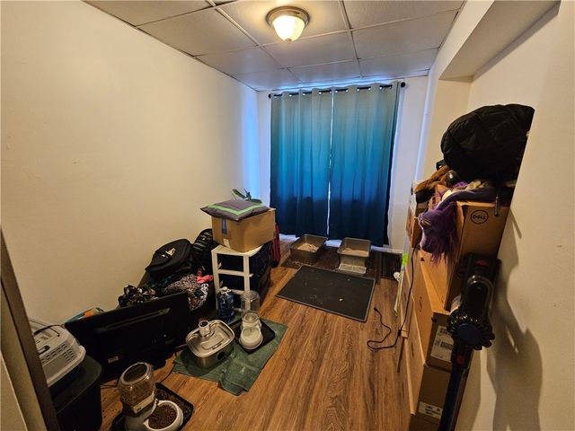 15 Warren St, Crafton, PA 15205