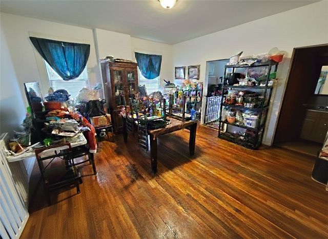 15 Warren St, Crafton, PA 15205