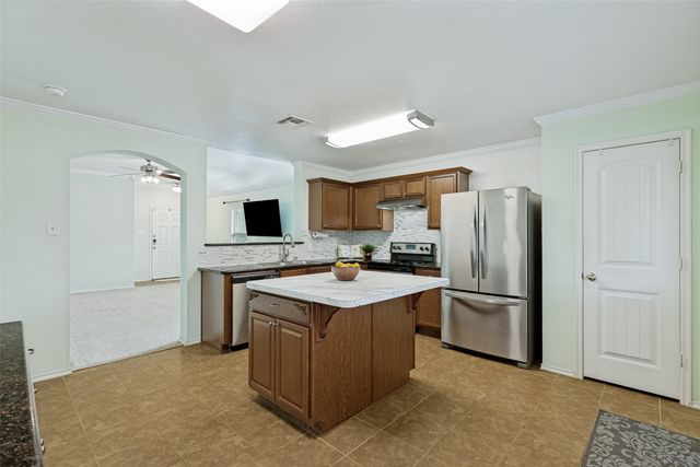 3125 Elam Drive, Anna, TX 75409
