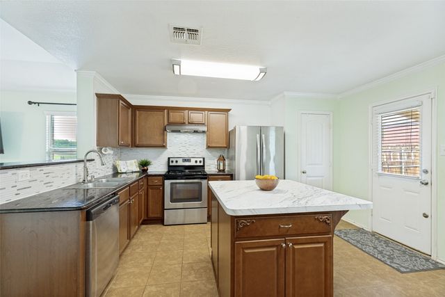 3125 Elam Drive, Anna, TX 75409