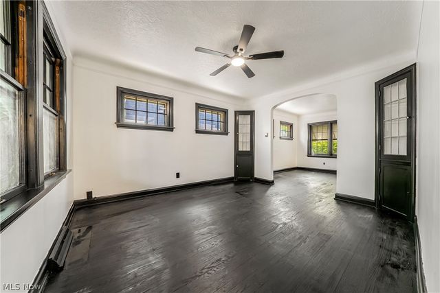 3995 E 154th Street, Cleveland, OH 44128
