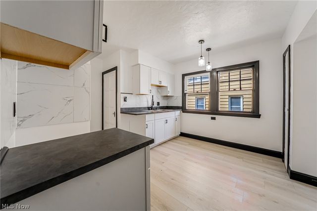 3995 E 154th Street, Cleveland, OH 44128