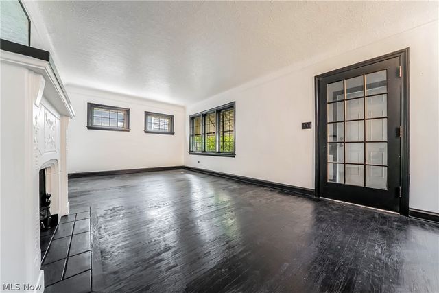 3995 E 154th Street, Cleveland, OH 44128