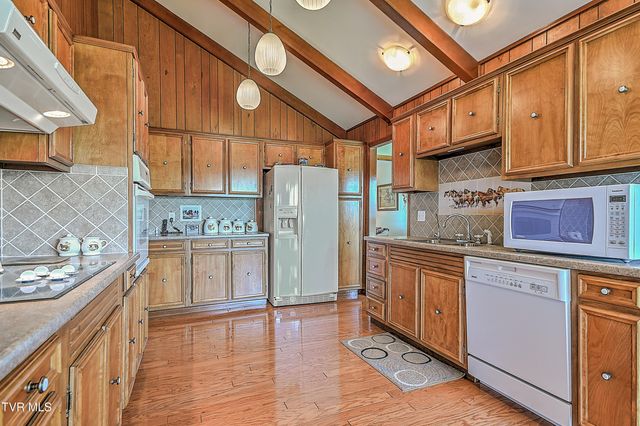 304 Quillen Terrace Circle, Nickelsville, VA 24271