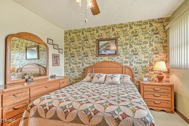 304 Quillen Terrace Circle, Nickelsville, VA 24271