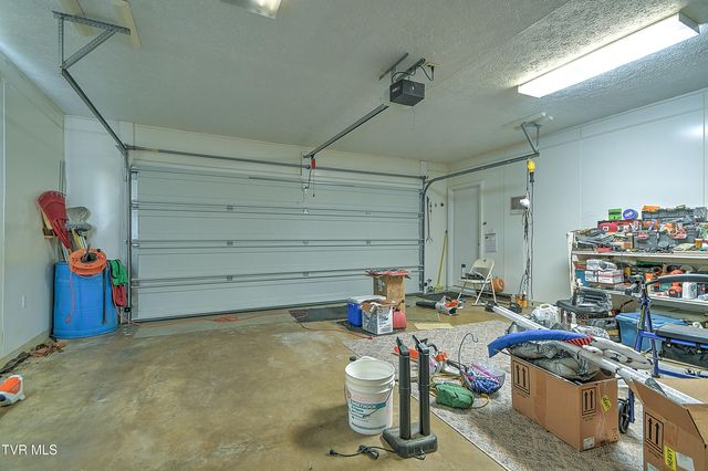 304 Quillen Terrace Circle, Nickelsville, VA 24271