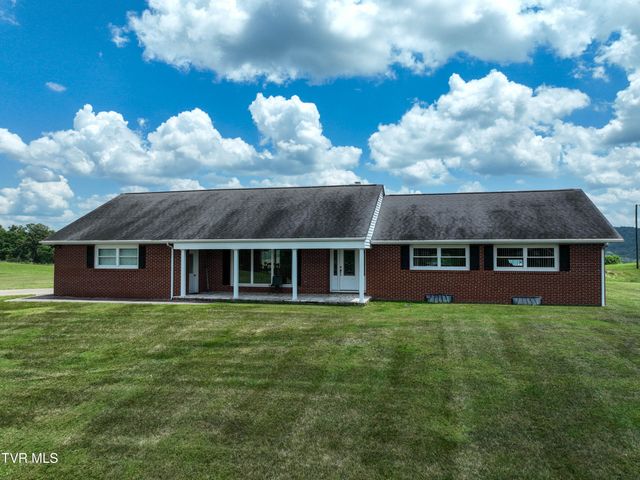 304 Quillen Terrace Circle, Nickelsville, VA 24271