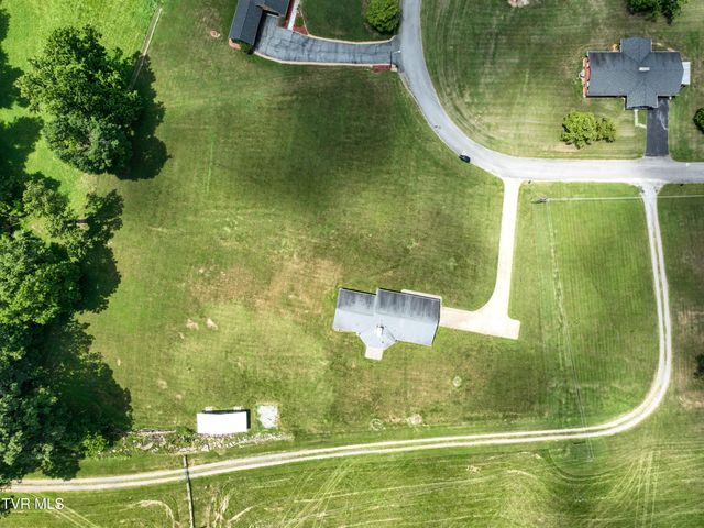 304 Quillen Terrace Circle, Nickelsville, VA 24271