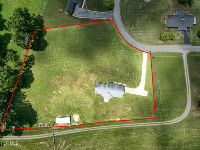 304 Quillen Terrace Circle, Nickelsville, VA 24271