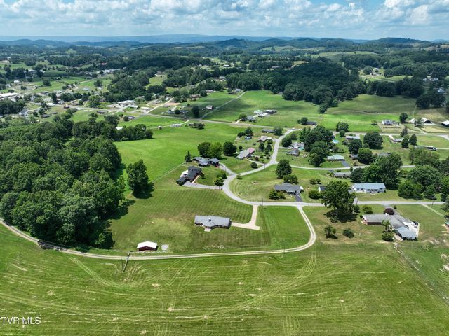 304 Quillen Terrace Circle, Nickelsville, VA 24271