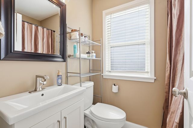 1876 Berkeley Avenue, Saint Paul, MN 55105