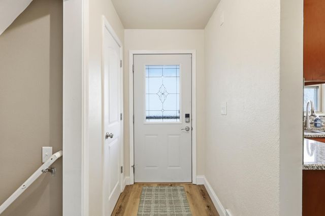 1876 Berkeley Avenue, Saint Paul, MN 55105