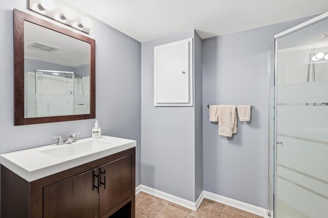 1876 Berkeley Avenue, Saint Paul, MN 55105