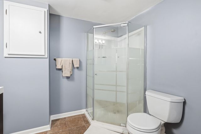 1876 Berkeley Avenue, Saint Paul, MN 55105