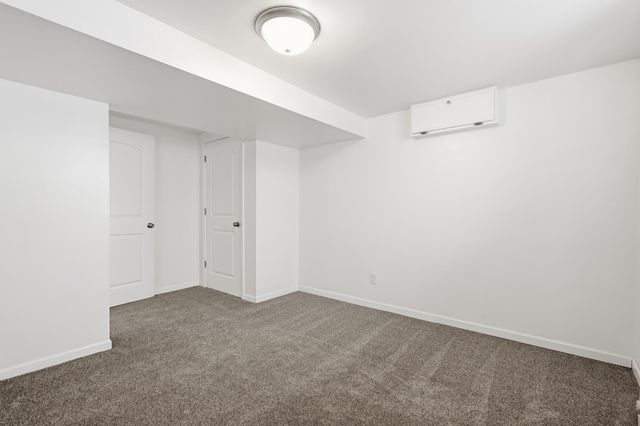 1876 Berkeley Avenue, Saint Paul, MN 55105