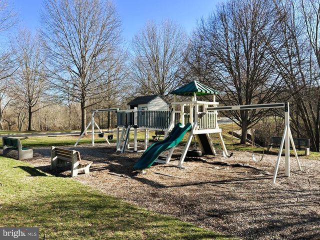 981 KATIE CIR, Royersford, PA 19468