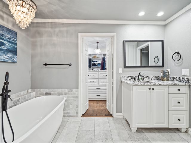 3410 Country Club Road, Pantego, TX 76013