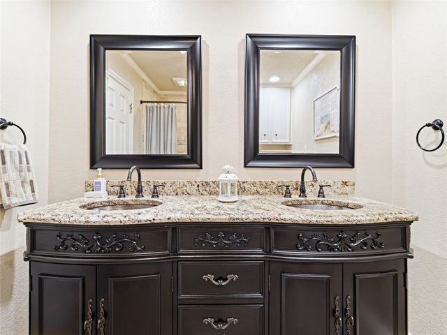 3410 Country Club Road, Pantego, TX 76013