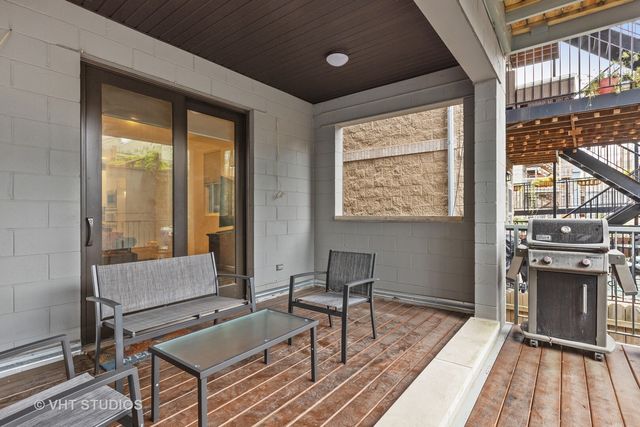 1506 W Superior Street 1, Chicago, IL 60642
