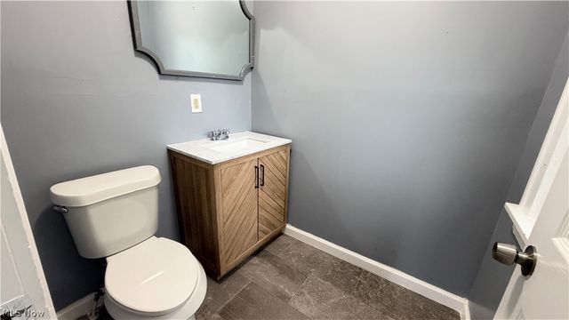 10404 Grandview Avenue, Cleveland, OH 44104
